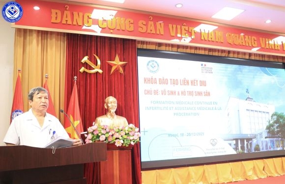 Khóa đào tạo liên kết diu “vô sinh và hỗ trợ sinh sản”: cập nhật những tiến bộ mới trong điều trị vô sinh hiếm muộn theo chuẩn quốc tế 