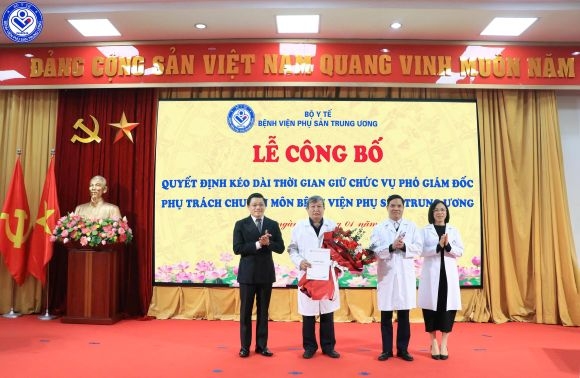Lễ công bố quyết định bổ nhiệm, bổ nhiệm lại các chức vụ lãnh đạo, quản lý tại bệnh viện phụ sản trung ương